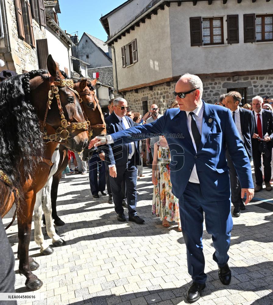 NO TABLOIDS WEB & PRINT - Princely Family of Monaco in Visit -Mur de Barrez