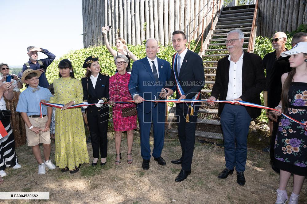 NO TABLOIDS WEB & PRINT - Princely Family of Monaco in Visit  - Mur de Barrez