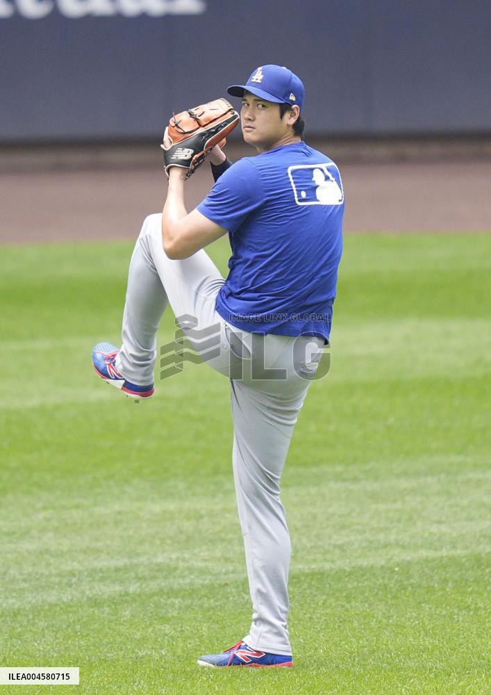 Baseball: Dodgers vs. Brewers
