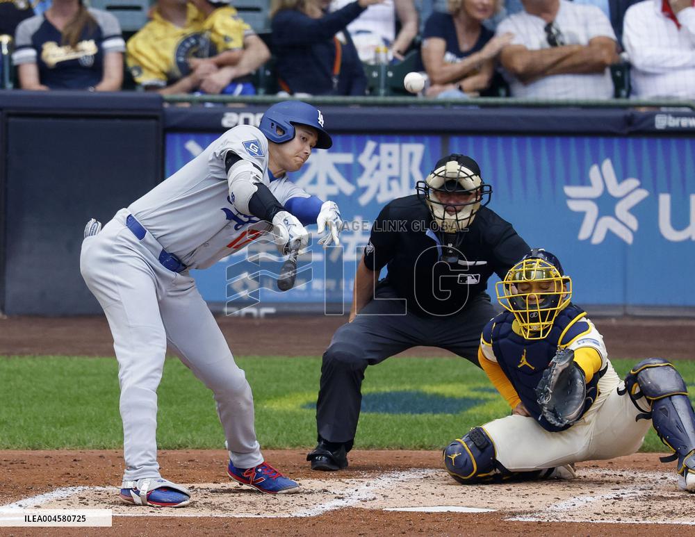 Baseball: Dodgers vs. Brewers