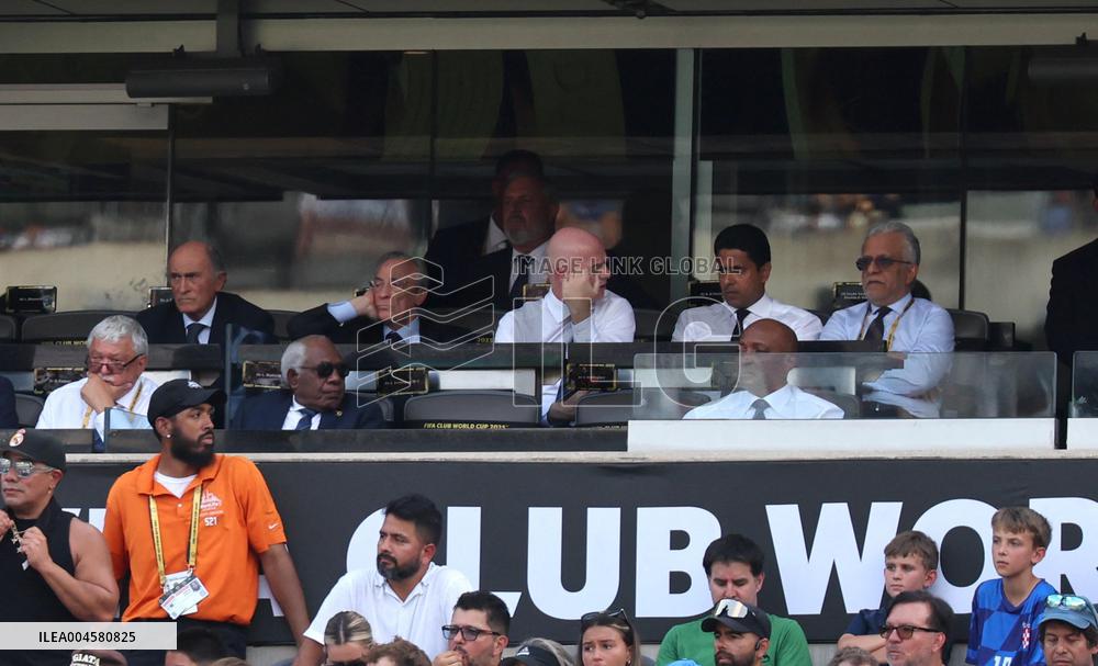 Celebs At The Semi Final PSG v Real Madrid - NJ