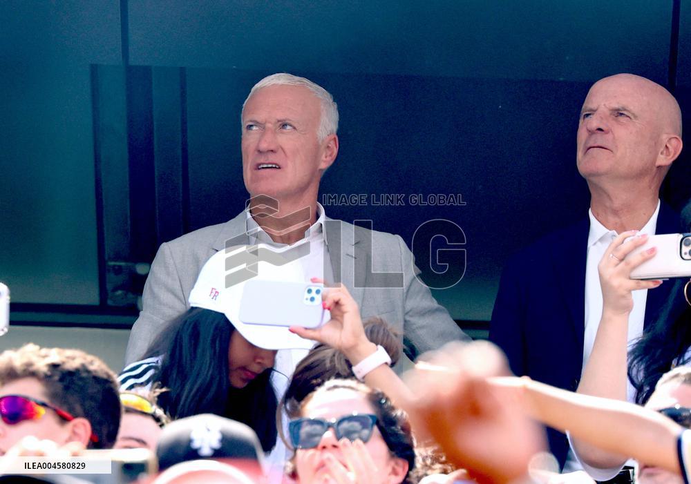 Celebs At The Semi Final PSG v Real Madrid - NJ