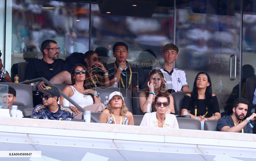 Celebs At The Semi Final PSG v Real Madrid - NJ