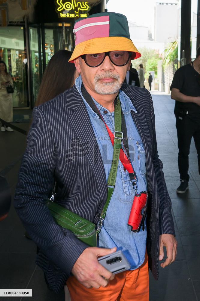 PFW - Zuhair Murad Outside Arrivals