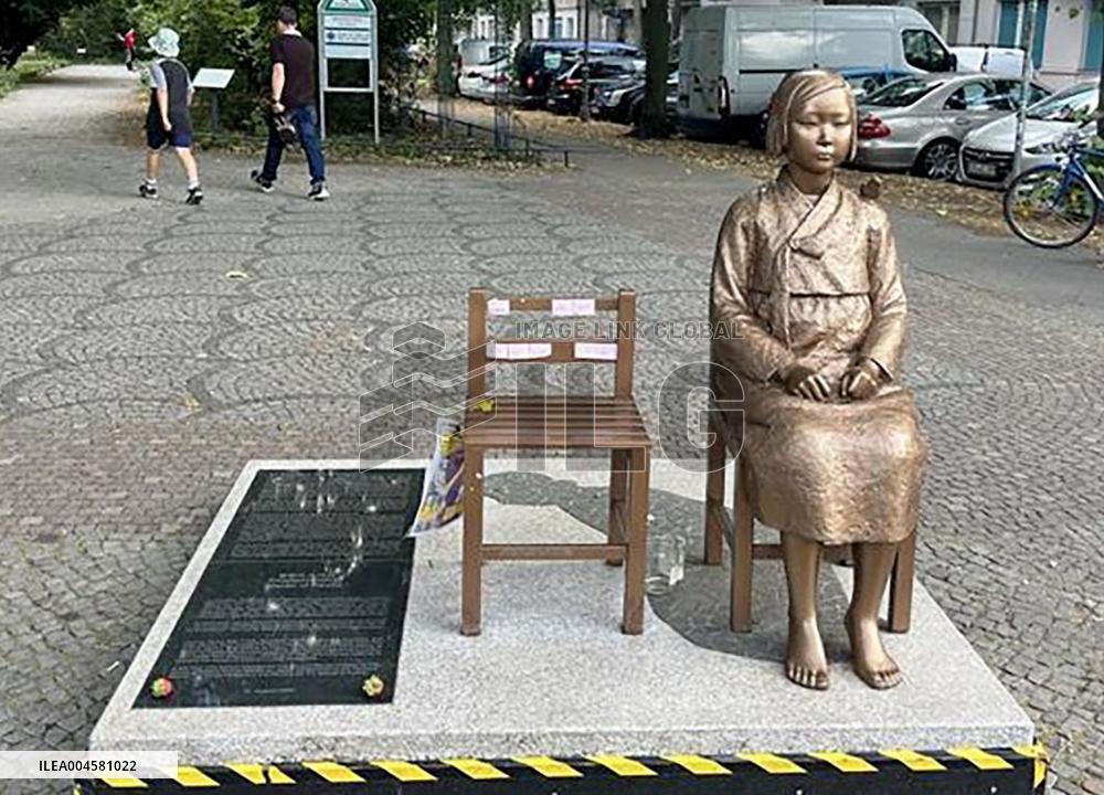"Comfort women" statue in Berlin