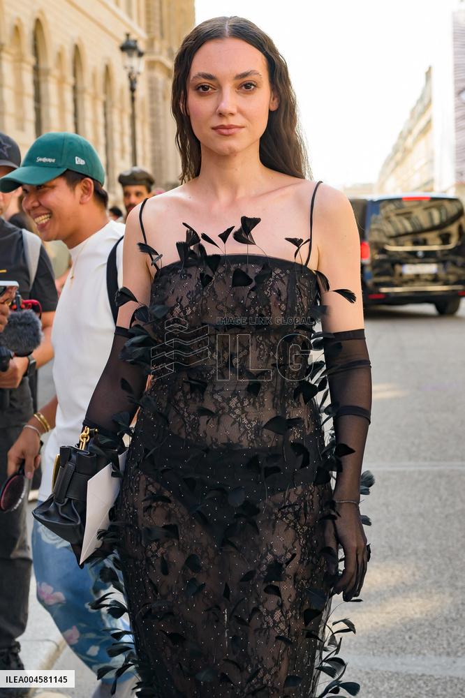 PFW - Zuhair Murad Outside Arrivals