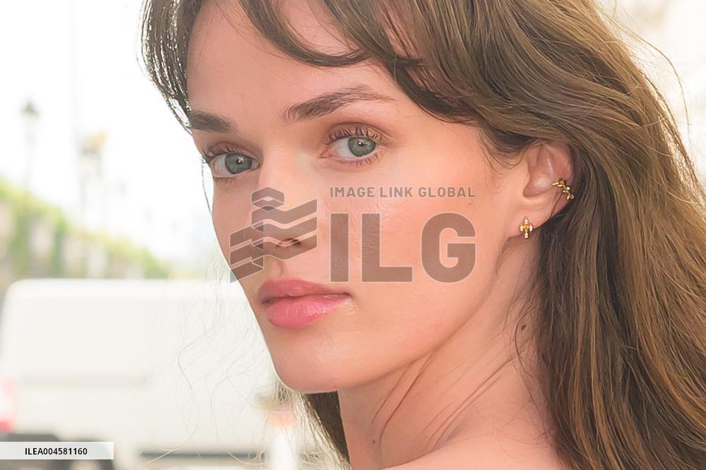 PFW - Zuhair Murad Outside Arrivals