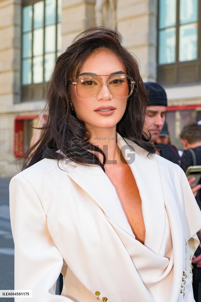 PFW - Zuhair Murad Outside Arrivals