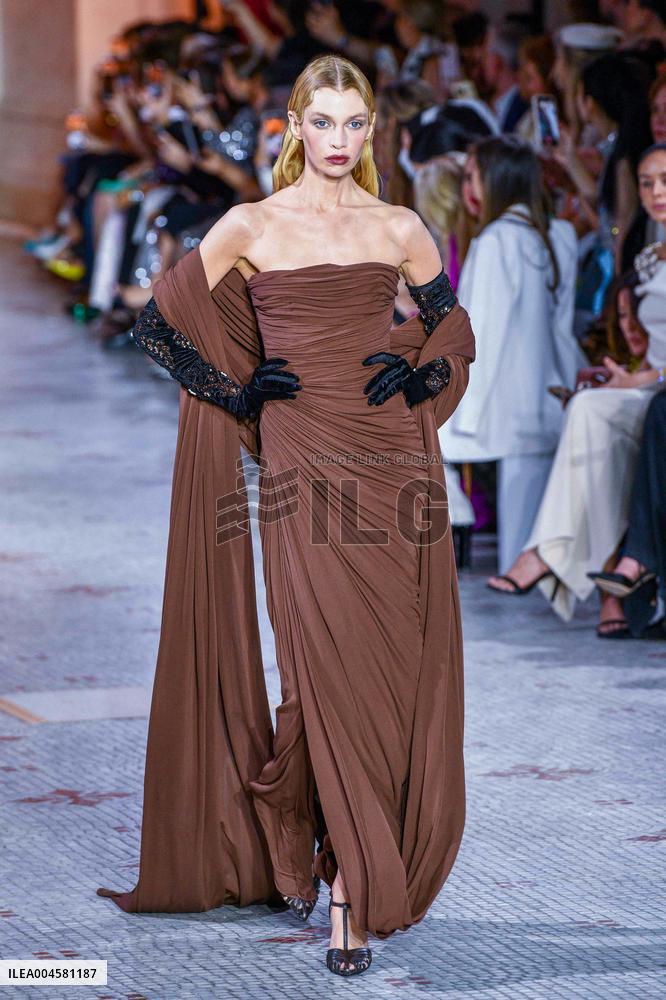 PFW - Stella Maxell Models For Zuhair Murad