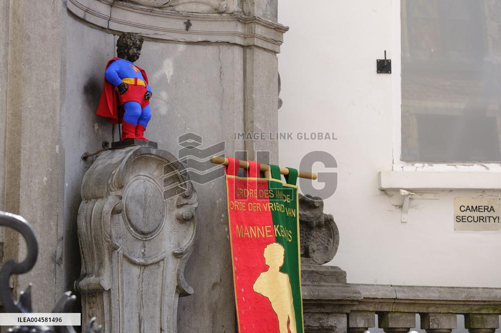 Manneken Pis Dressed as Superman for Film Release - Brussels