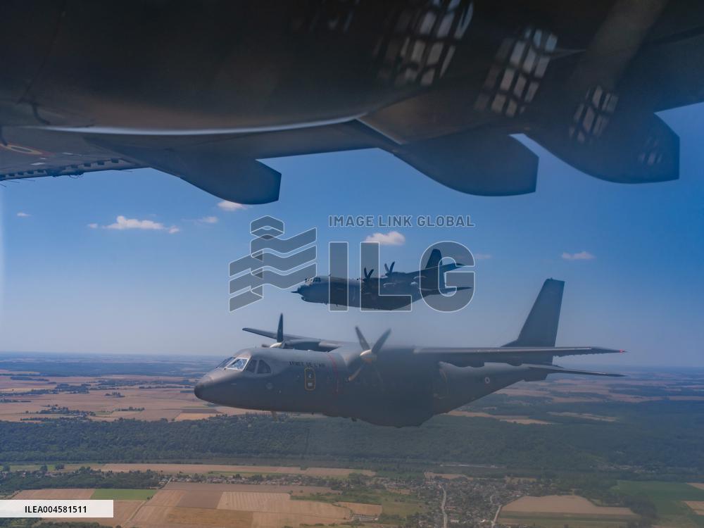 Final Aerial Parade Over the Champs-Élysées