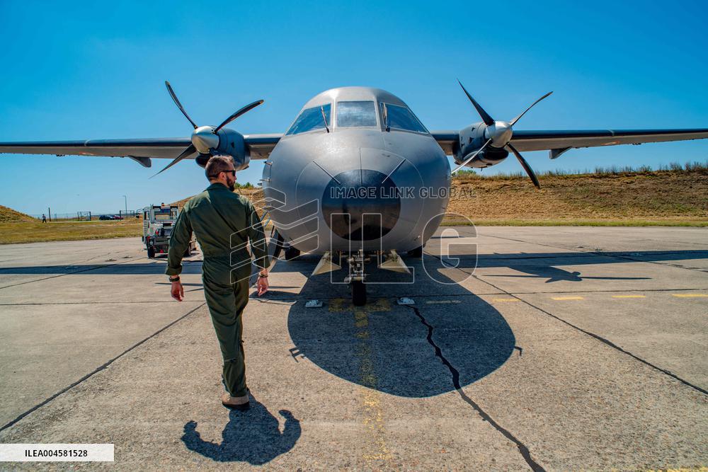 Final Aerial Parade Over the Champs-Élysées