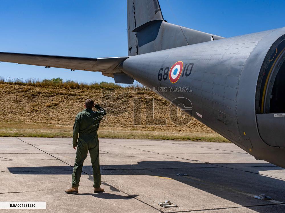 Final Aerial Parade Over the Champs-Élysées