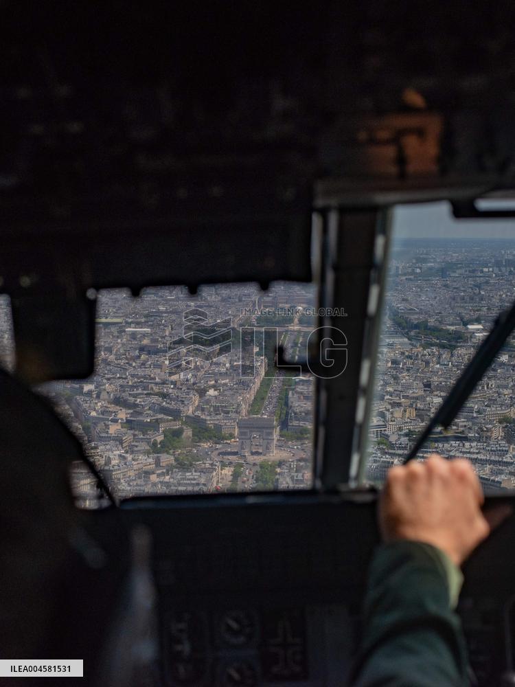 Final Aerial Parade Over the Champs-Élysées