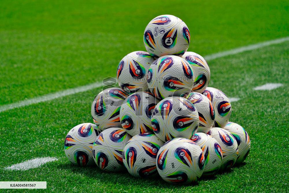 CALCIO - UEFA Campionato Europeo - UEFA Women's EURO 2025 - England vs Holland