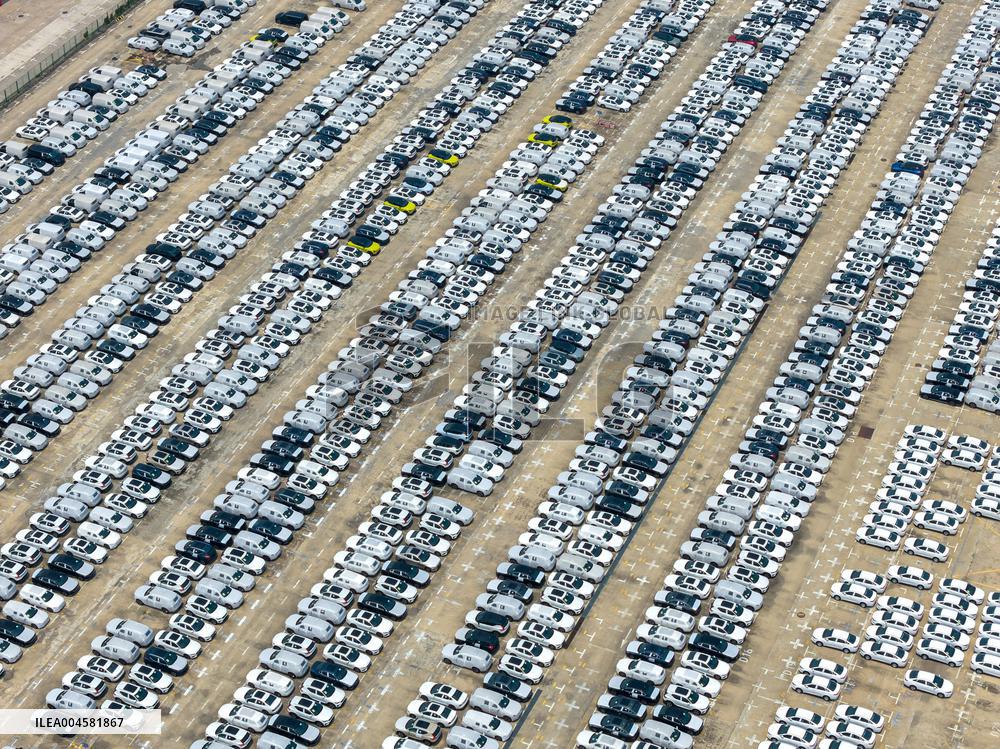 China Automobile Sales Increase in H1 2025