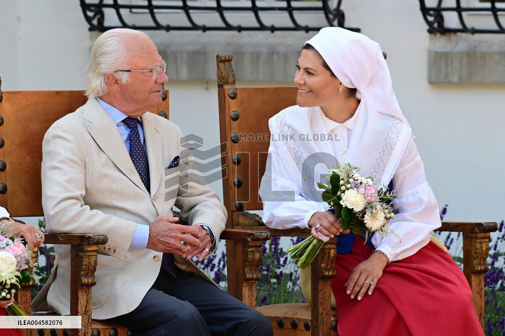 2025 ISLANDER OF THE YEAR