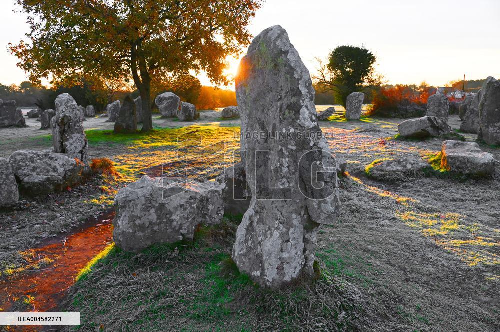 Illustration - Carnac