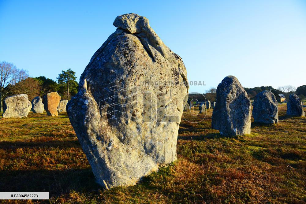Illustration - Carnac