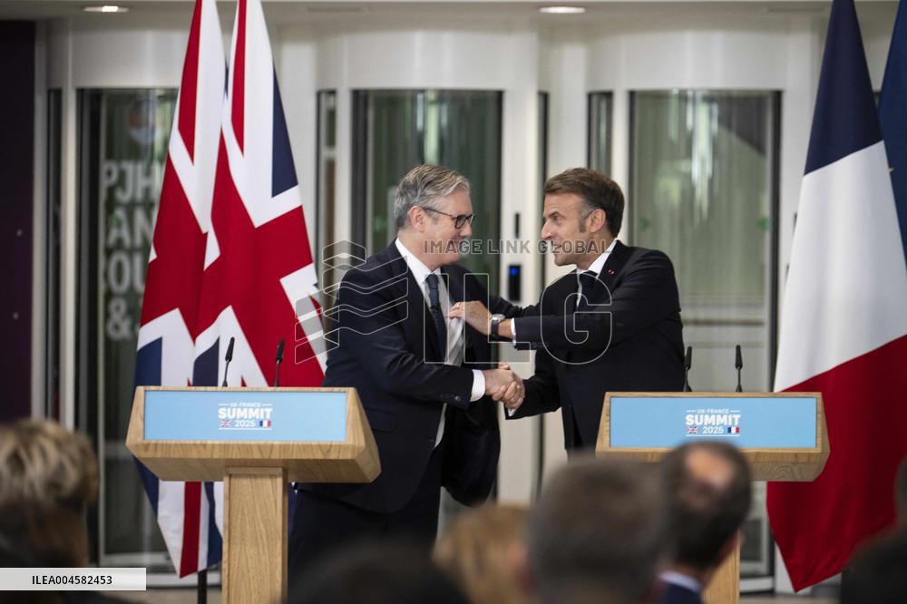 Keir Starmer and Emmanuel Macron press conference