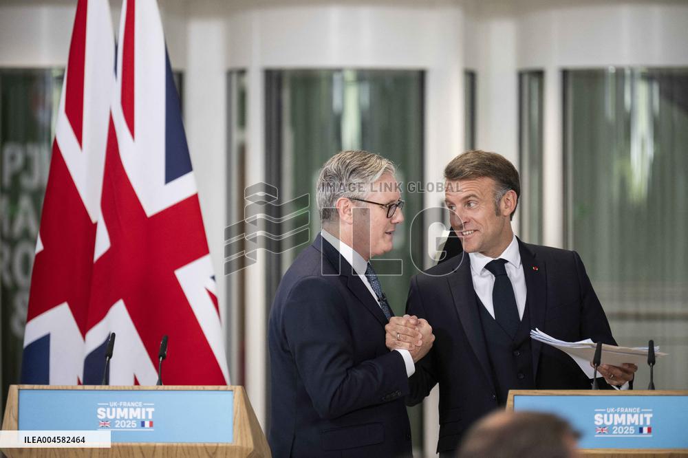 Keir Starmer and Emmanuel Macron press conference