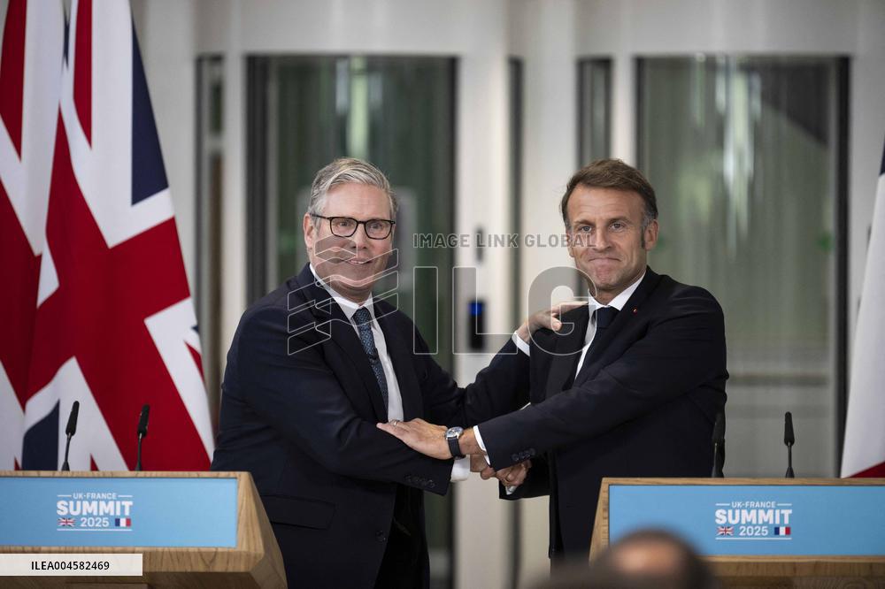 Keir Starmer and Emmanuel Macron press conference