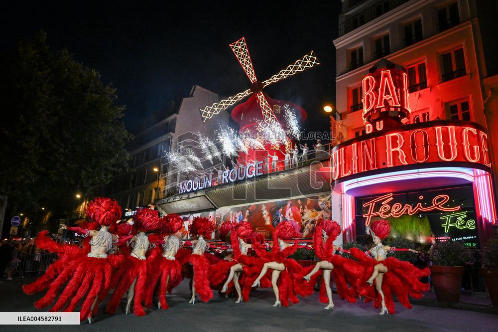 Moulin Rouge cabaret wings turn in Paris FA