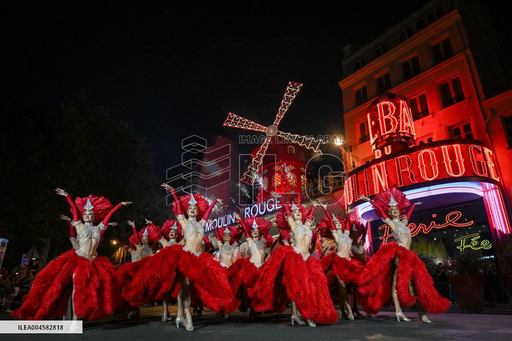 Moulin Rouge cabaret wings turn in Paris FA