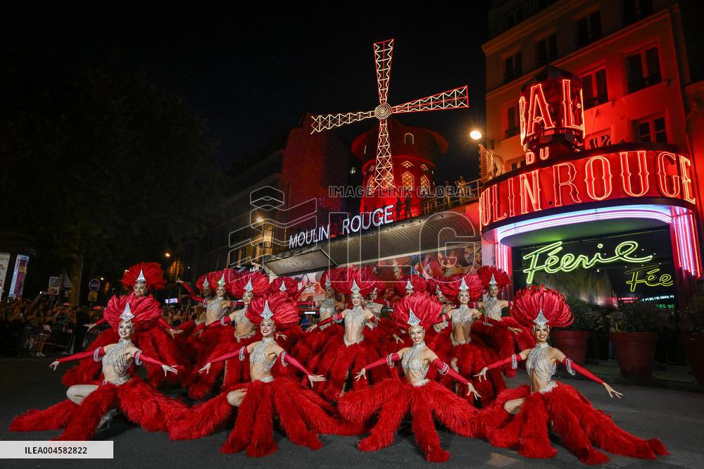 Moulin Rouge cabaret wings turn in Paris FA
