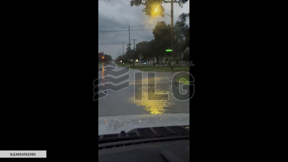 US: Heavy Rain Floods Nebraska Roads, Prompts Weather Alerts