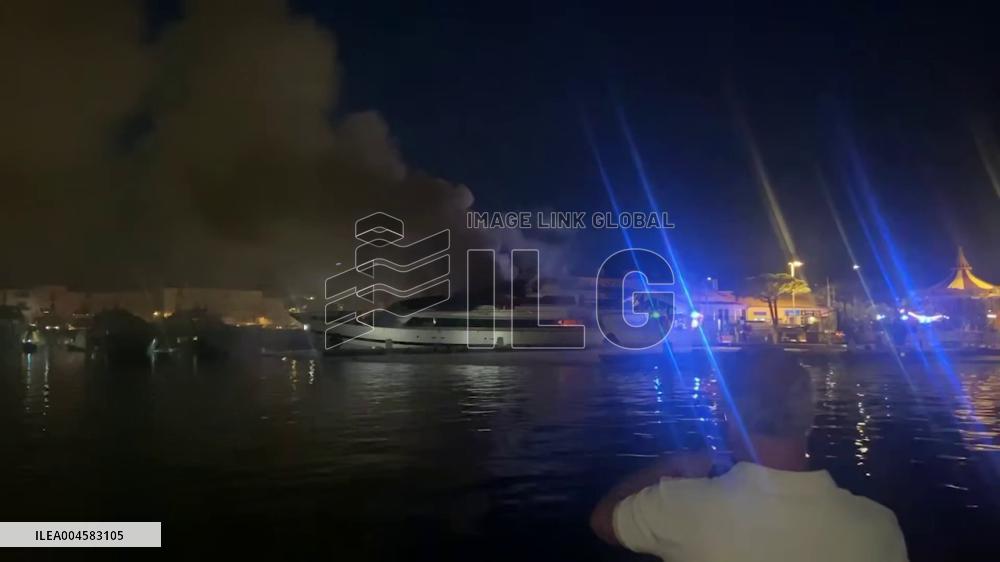 France: Superyacht Sea Lady II Catches Fire in Saint-Tropez 2