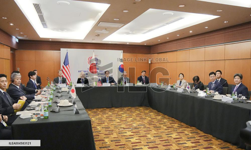 Japan-U.S.-S. Korea meeting in Kuala Lumpur