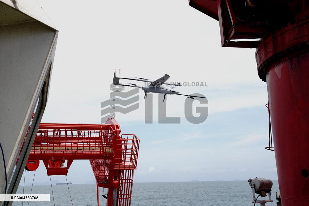 Launches Unmanned Swarm for Scientific Research in Xiangyanghong 10 - China