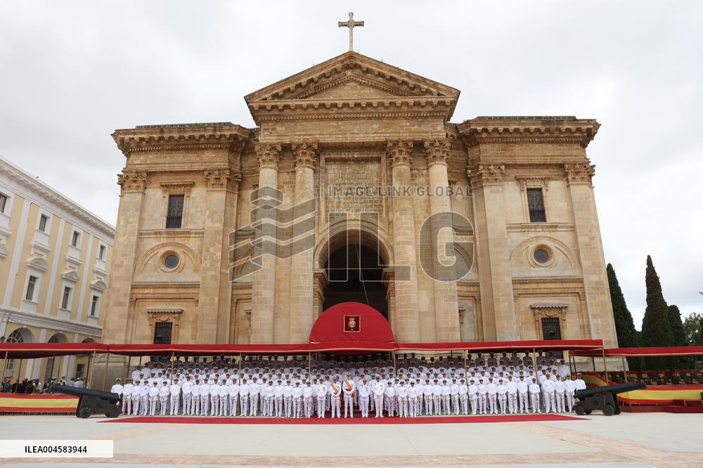 King Felipe VI Awards New Naval Officers - Cadiz