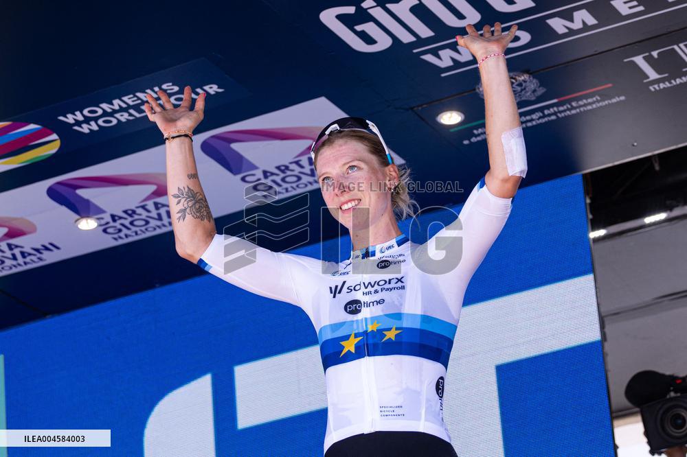 CICLISMO - Giro d'Italia - Giro d'Italia Women - Stage 6 - Bellaria Igea Marina/Terre Roveresche