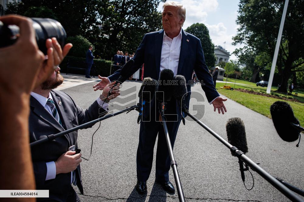 DC: President and First Lady Trump Depart the White House for Kerrville, Texas