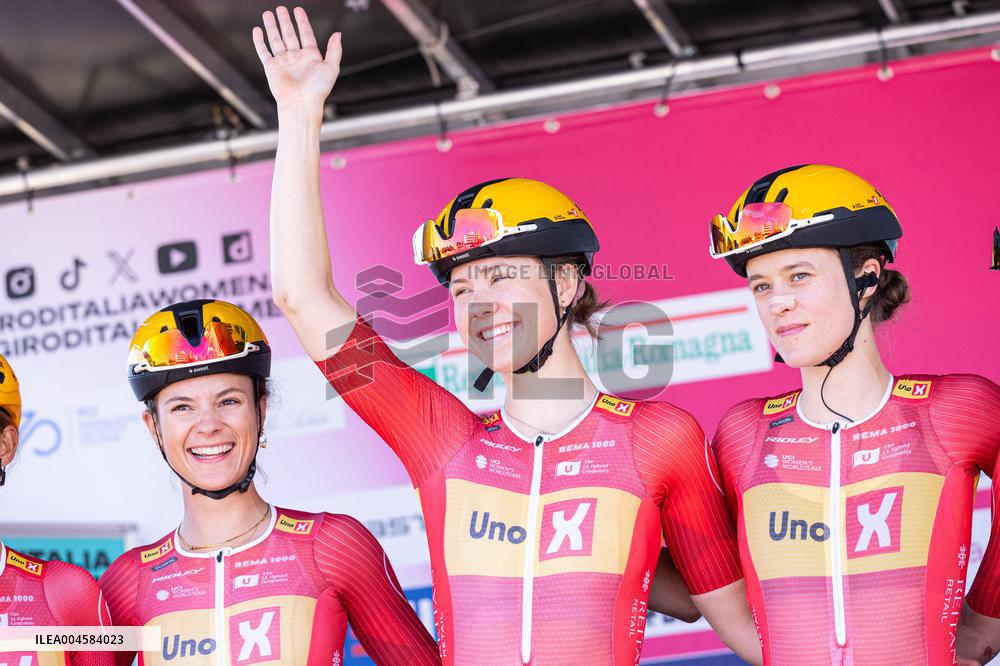 CICLISMO - Giro d'Italia - Giro d'Italia Women - Stage 6 - Bellaria Igea Marina/Terre Roveresche