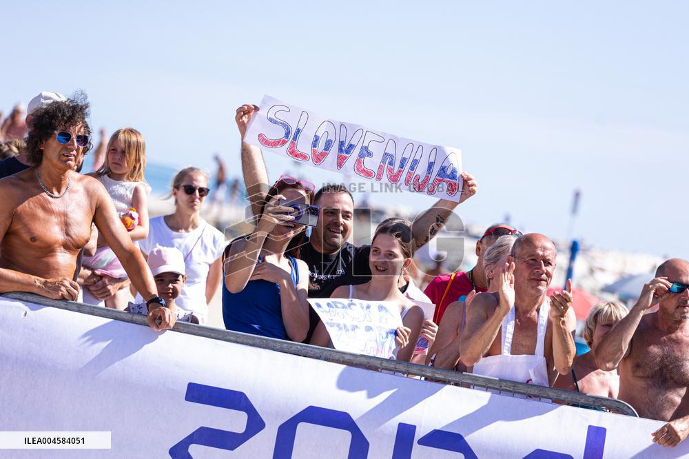 CICLISMO - Giro d'Italia - Giro d'Italia Women - Stage 6 - Bellaria Igea Marina/Terre Roveresche