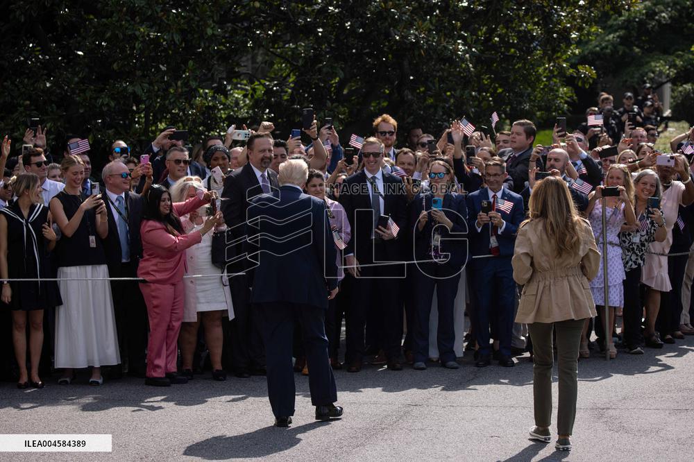 President Trump And Wife Depart White House For Texas - Washington