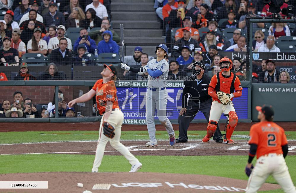 Baseball: Dodgers vs. Giants