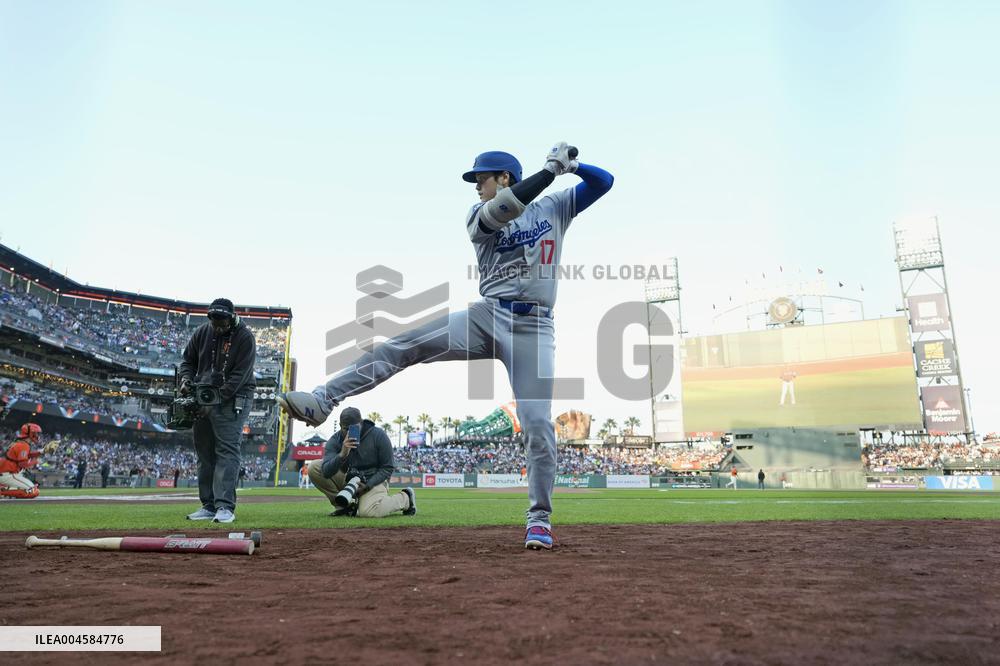 Baseball: Dodgers vs. Giants