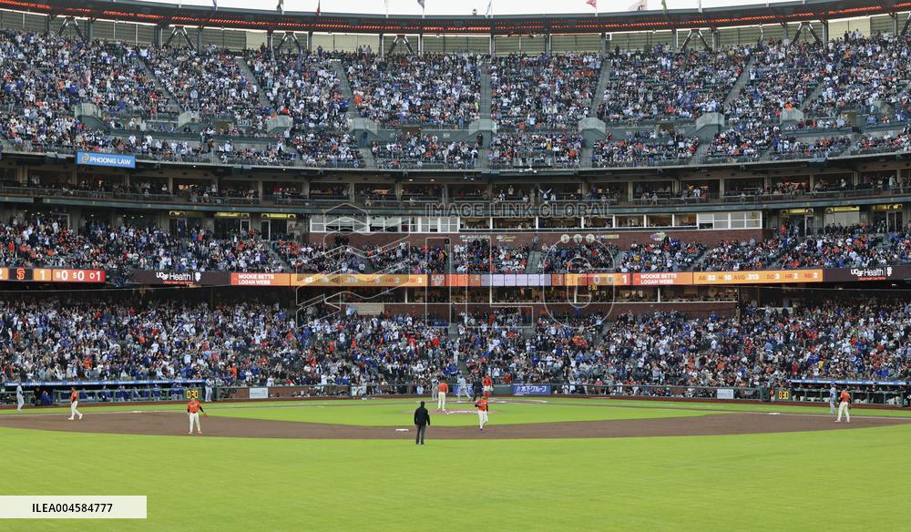 Baseball: Dodgers vs. Giants