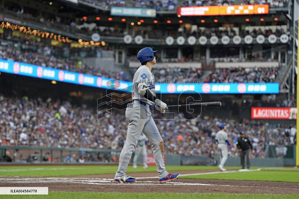 Baseball: Dodgers vs. Giants