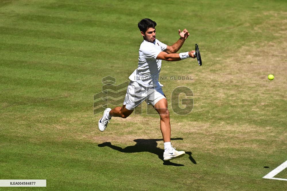 Wimbledon - Semi Final Round - Carlos Alcaraz v Taylor Fritz