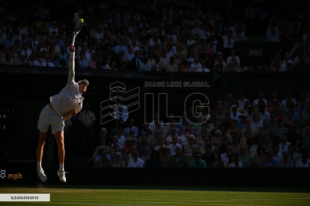Wimbledon - Semi Final Round - Jannik Sinner vNovak Djokovic