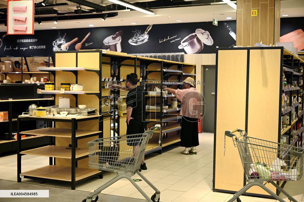 Offline Store Rectification in China