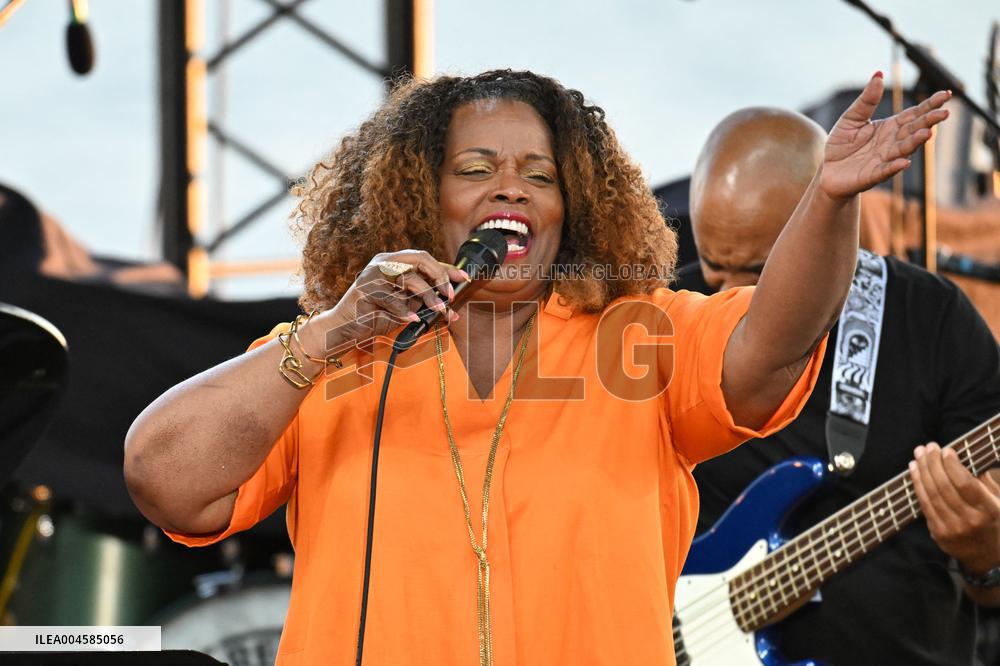 Dianne Reeves At 64th Jazz A Juan Festival - Juan‑les‑Pins
