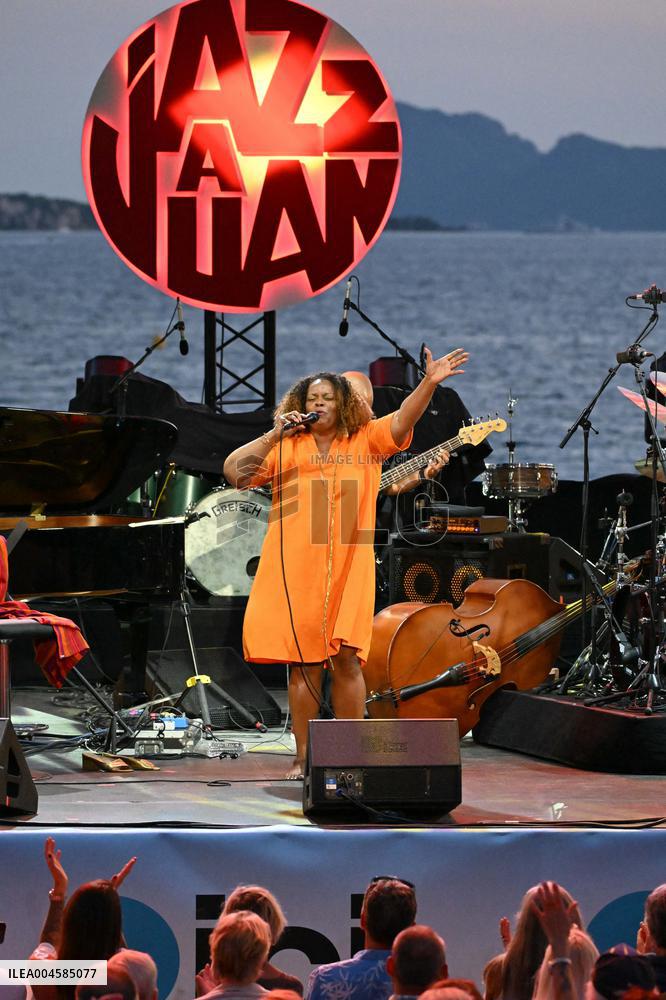 Dianne Reeves At 64th Jazz A Juan Festival - Juan‑les‑Pins