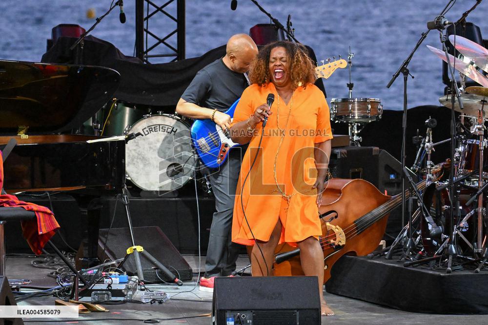 Dianne Reeves At 64th Jazz A Juan Festival - Juan‑les‑Pins