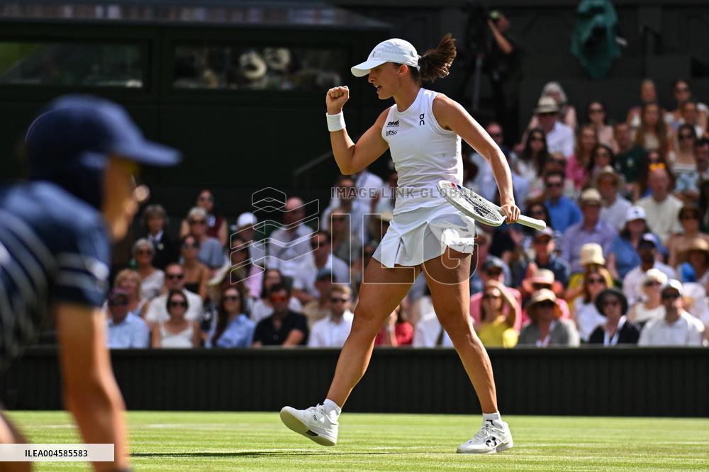 Iga Swiatek Wins A First Wimbledon Championship - London